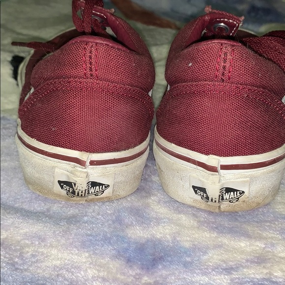 Vans - Picture 2 of 3